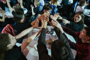 Юные знатоки из Самарской области прошли в финал Турнира Знание.Игра по викторинам среди школьников и студентов колледжей