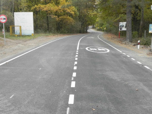 В текущем году в рамках национального проекта «Инфраструктура для жизни» в нормативное состояние приведут свыше 340 участков региональных и местных дорог, ведущих к местам туристического интереса.