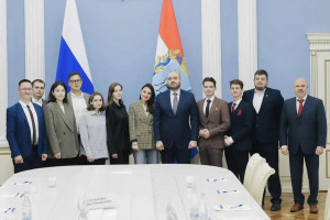 Во вторник, 28 апреля, губернатор Вячеслав Федорищев провел встречу с победителями и участниками проектов благотворительного фонда «Система» из Самарской области.