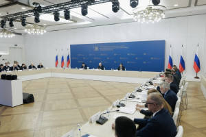 В среду, 29 апреля, губернатор Вячеслав Федорищев провел заседание комиссии Государственного Совета РФ по направлению «Промышленность» с участием Министра промышленности и торговли Российской Федерации Антона Алиханова, председателя Комитета Государственн