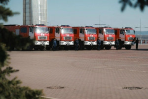 Вячеслав Федорищев передал пожарно-спасательным отрядам Самарской области 20 специализированных автомобилей