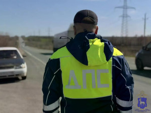 Мужчина в Волжском районе выпил пива с приятелем и поехал домой