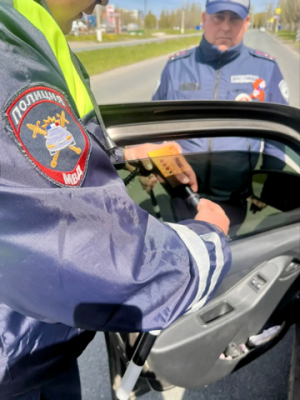 Госавтоинспекция Самарской области выявила 2000 нарушений ПДД за праздничные дни