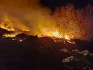 Сразу два возгорания на сопредельных с лесом территориях ликвидировали 4 и 5 мая самарские лесоводы и пожарные службы. Ни в одном из случаев огонь не перешел в лесной фонд.