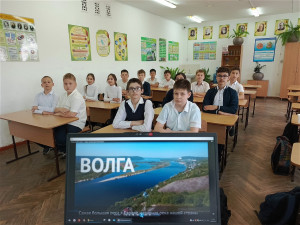 Российских учителей приглашают провести экологические уроки ко Дню Волги