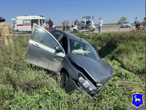 7 мая утром на автодороге "Урал - Муханово - Садгород" столкнулись Daewoo Matiz и LADA Vesta.
