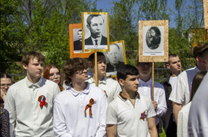 В Строительно-энергетическом колледже им. П.Мачнева прошел Бал Победы, посвященный подвигам героев Великой Отечественной войны. 