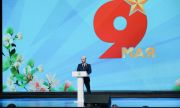Вячеслав Федорищев вручил почетные награды жителям региона в День Победы