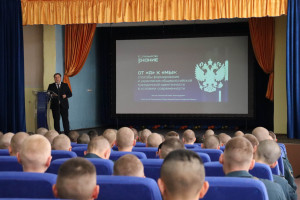 Победитель проекта Знание.Лектор, член Общественной палаты РФ, Сопредседатель Регионального штаба ОНФ в Самарской области Павел Покровский рассказывает о ключевых аспектах политического устройства и социокультурного развития России.