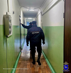 Самарчанка украла деньги со счёта мужчины после их знакомства в баре