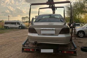 У должницы по алиментам в Самаре арестовали японский автомобиль за долг в 1,5 млн