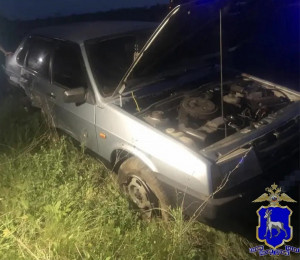 19-летний водитель в Красноармейском районе врезался в легковушку, шестилетний ребенок пострадал