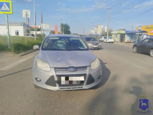 В Сызрани водитель сбил 18-летних юношу и девушку, переходивших проезжую часть