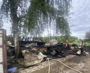 В 01.54 26 мая на пульт пожарной охраны поступило сообщение о пожаре в н.п. Березовка, ул. Советская 3.