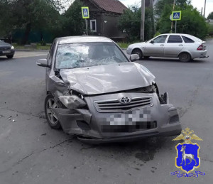 В Сызрани в ДТП попали водители 18 и 76 лет