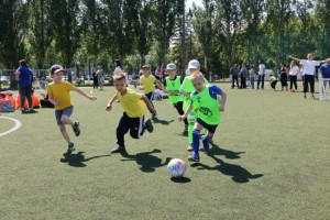 Более 100 детей приняли участие в городском фестивале футбола «Спорт начинается с детей»