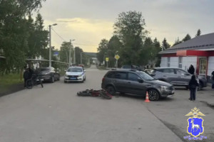 В Кинельском районе произошло ДТП с мотоциклом, которым управлял 14-летний подросток