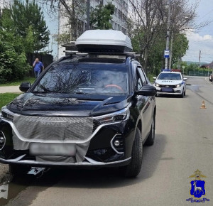 В Красноглинском районе Самары сбили пожилую женщину, которая переходила дорогу в неположенном месте