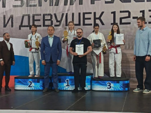  В Калуге состоялось первенство России по рукопашному бою среди юношей и девушек 12-13 лет.