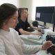Аспирантка СамГМУ Юлия Комарова разработала проект по улучшению интерфейсов «мозг-компьютер» (ИМК) с помощью персонализированной магнитной стимуляции для преодоления нестабильности.