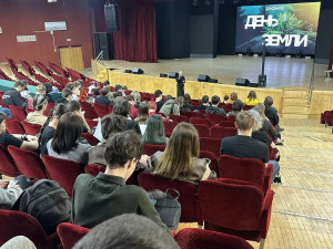 Российское общество «Знание» активно развивает сеть просветительских площадок по всей стране. С января 2026 года в Самарской области начали работу 54 просветительских площадки.