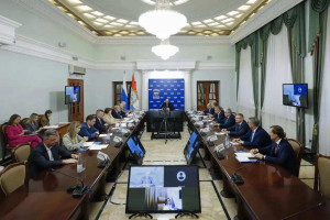 Расширенное заседание ПРПС Самарского реготделения партии состоялось под председательством Секретаря регионального отделения, губернатора Самарской области Вячеслава Федорищева.
