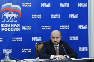 Во вторник, 30 июня, Губернатор Самарской области, Секретарь регионального отделения партии «Единая Россия» Вячеслав Федорищев провел расширенное заседание Президиума регполитсовета. Он впервые собрался в обновленном составе, который был сформирован по ит
