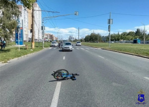 В Автозаводском районе Тольятти полицейские проводят проверку по факту ДТП с участием велосипедиста.