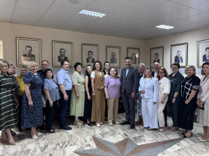 Специалисты "Национального медицинского исследовательского центра эндокринологии им. академика И.И. Дедова" Минздрава России" посетили Самарскую область с рабочим визитом.