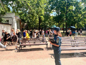 Инспекторы государственного пожарного надзора провели профилактические встречи в детских оздоровительных лагерях «Планета дружбы», «Рассвет», «Дружные ребята» и «Услада».