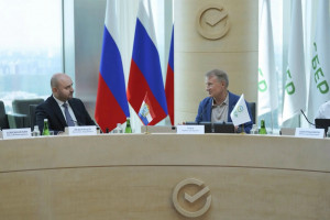 Во вторник, 28 июля, губернатор Самарской области Вячеслав Федорищев работает в Москве.