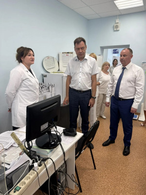 Такое специализированное подразделение будет единственным среди центральных районных больниц. С отделением ознакомился руководитель ведомства Андрей Орлов в рамках рабочего визита в Безенчукский район.