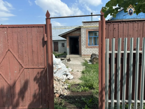 По версии следствия, в июле 2026 года фигурант, находясь по месту жительства в частном доме в городе Отрадном, распивал спиртные напитки со своим 64-летним знакомым.