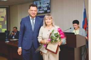 На оперативном совещании в министерстве здравоохранения Самарской области прошло вручение ведомственных наград.