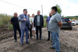30 июля первый заместитель главы города Самары Михаил Малыхин провел рабочий объезд территорий Кировского района, где рассматриваются изменения дорожного движения