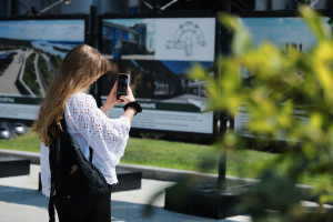 В Москве открылась уличная фотовыставка, посвященная Самарской области