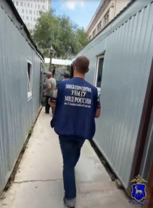В Самарском регионе полицейскими принято 63 решения о неразрешении въезда на территорию РФ иностранцев