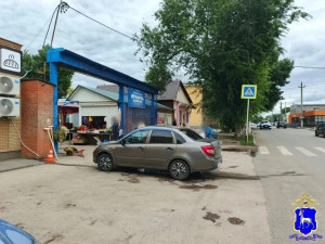 В Похвистнево машина поехала сама и сбила мужчину