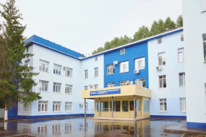 В Самарской городской больнице №7 капитально отремонтировали амбулаторно-поликлиническое отделение № 2 за счет дополнительных средств из областного бюджета, которые были выделены по инициативе главы региона Вячеслава Федорищева.