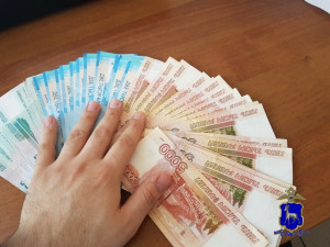 Самарскими следователями в суд направлено уголовное дело, возбужденное в отношении бывшего торгового представителя, задержанного полицейскими за хищение более 1 млн рублей работодателя.