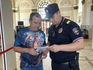 В августе текущего года на территории оперативного обслуживания Сызранского линейного отдела МВД России на транспорте проводился опрос пассажиров, направленный на оценку обеспечения уровня правопорядка и безопасности на железнодорожных объектах.