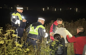 19 августа в 00:50 спасатели поисково-спасательного отряда Самарской области получили вызов. Им нужно было найти женщину 1947 года рождения, пропавшую в Волжском районе рядом с озером в селе Яицкое