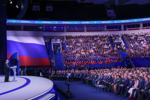 «Единая Россия» провела в Москве второй этап XXIII Съезда. В его работе приняли участие три тысячи делегатов со всей страны: Герои специальной военной операции, депутаты разных уровней, сенаторы, главы регионов, эксперты.