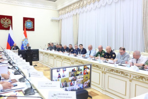 Под председательством губернатора Вячеслава Федорищева проведено совместное заседание антитеррористической комиссии и оперативного штаба в Самарской области.
