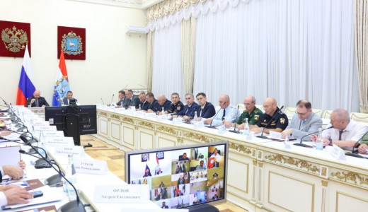 Под председательством губернатора Вячеслава Федорищева проведено совместное заседание антитеррористической комиссии и оперативного штаба в Самарской области.