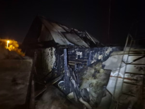 В Сергиевском районе горел дом на площади 60 квадратных метров