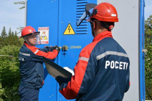 В преддверии учебного года самарские энергетики провели дополнительный осмотр энергообъектов