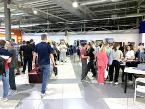 В Самаре и Тольятти прошли ярмарки вакансий для сотрудников пострадавшего склада Вайлдберриз