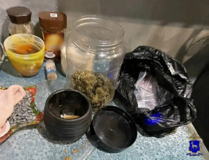 В Самарской области полицейские изъяли из незаконного оборота около 2 кг синтетического наркотика