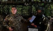 «Здесь особенно остро понимаешь цену каждого голоса»: Александр Наумов проголосовал на передовой